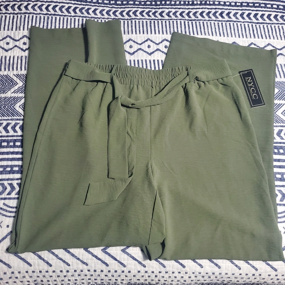Olive elastic waist trousers